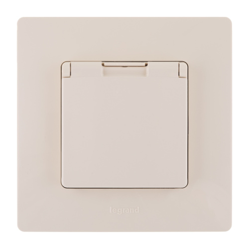 Розетка 2К+З IP44 ETIKA СЛНК