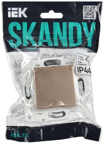 SKANDY Розетка 1-местная с заземлением с защитными шторками и крышкой 16А IP44 SK-R11Sa песочный IEK