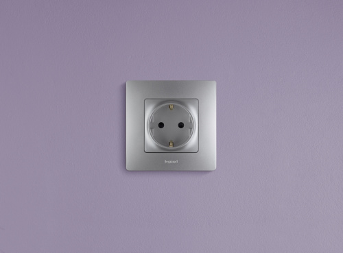 Розетка 2К+З шт АЛЮ ETIKA