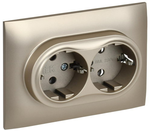 SKANDY Розетка 2-местная с заземлением без защитных шторок 16А в сборе SK-R08Sh шампань IEK