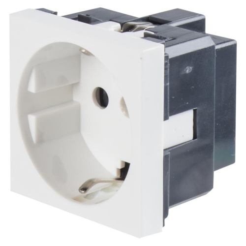 Розетка с з/к, без шторок (белый) LK45