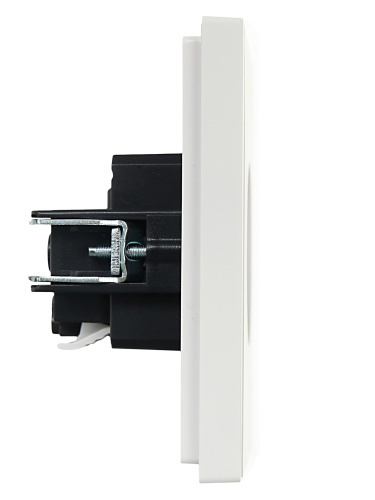 FORTE&PIANO Роз. с з/к без з/ш б/к 16А FP214 бел. IEK