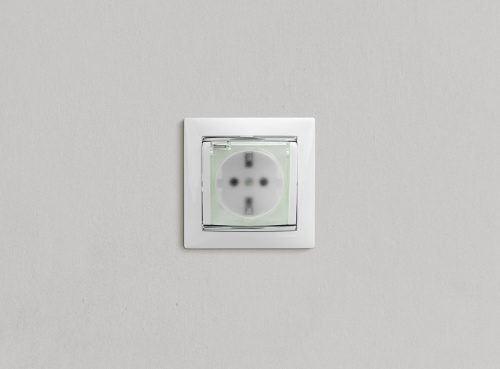 Розетка 2К+З IP44 шт БЕЛ VLN