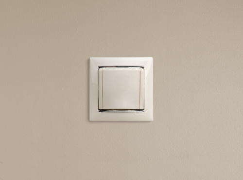 Розетка 2К+З кр БЕЛ VLN